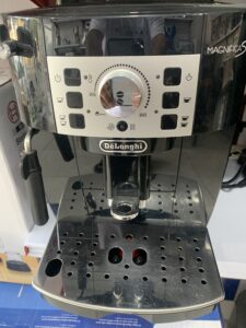 اسپرسوساز دلونگی 22110B